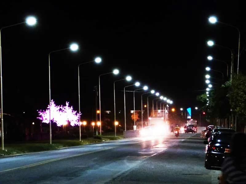 INSTALACIÓN DE LUMINARIAS LED PARA ALUMBRADO PÚBLICO EN LA LOCALIDAD TIO PUJIO CÓRDOBA