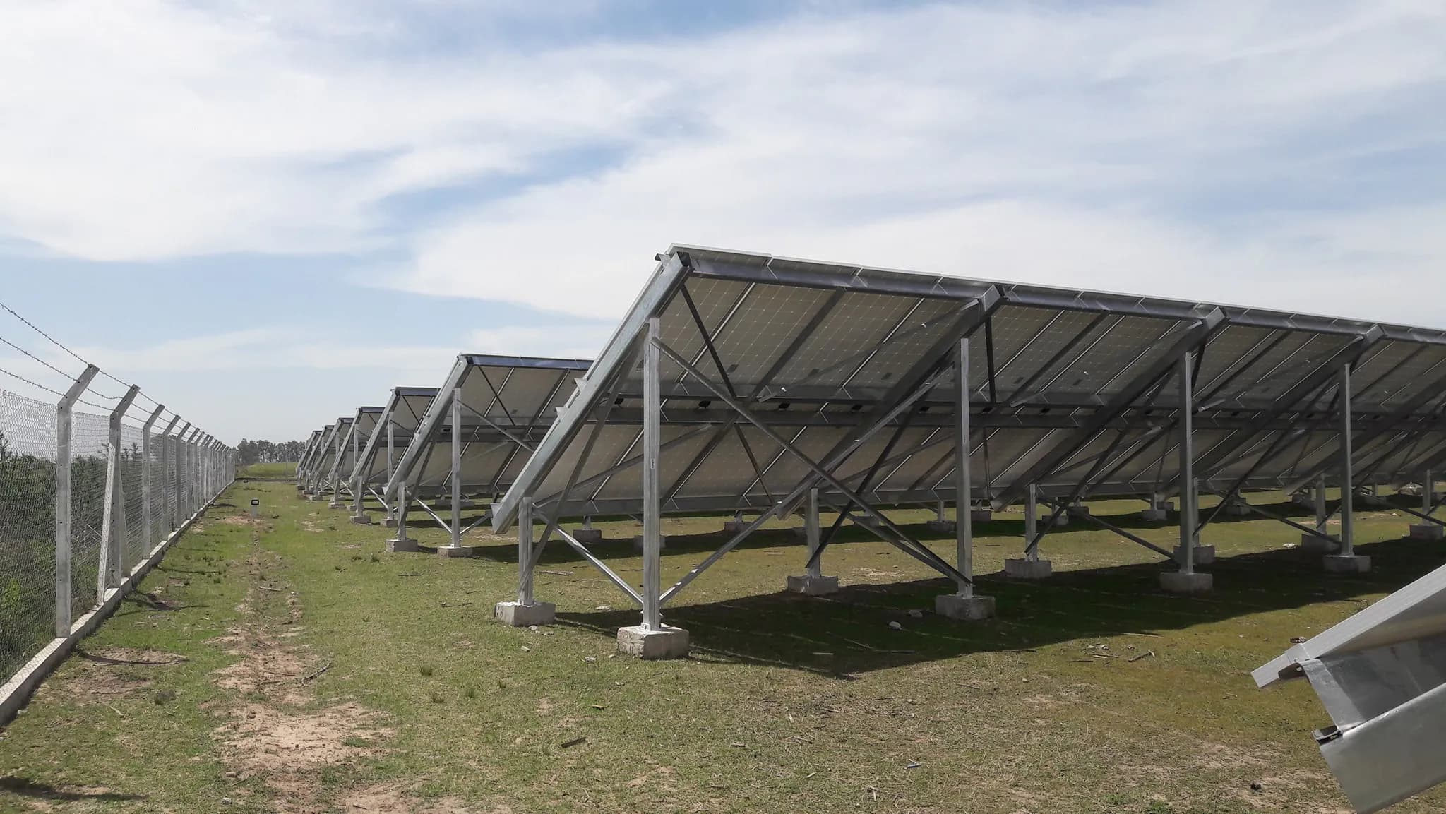 imagen parque solar cañada seca 2